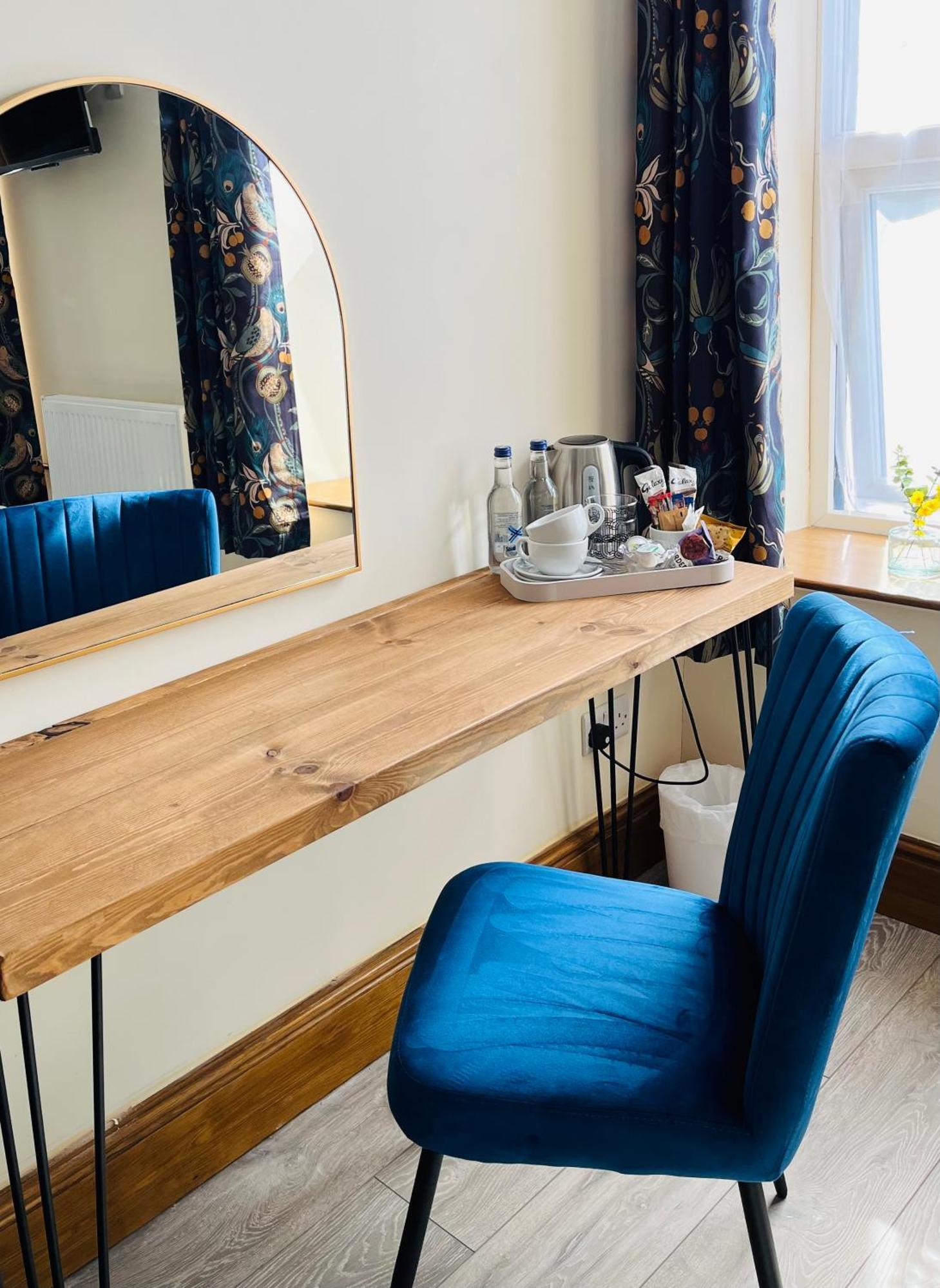 Hare And Hounds Hotel Foulridge Eksteriør billede